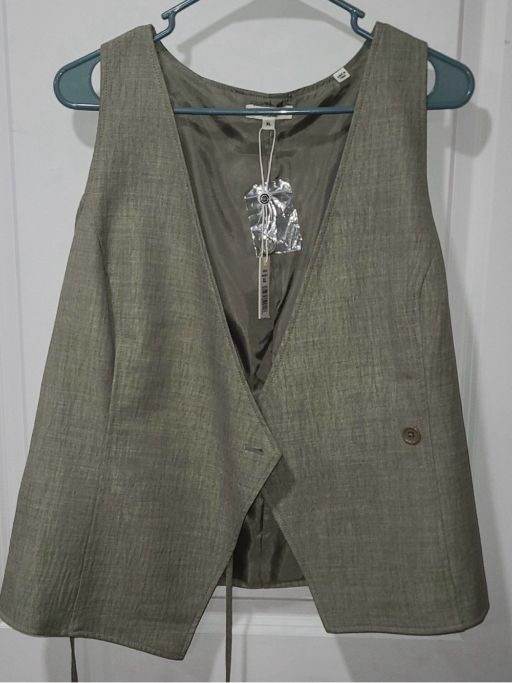 Max Studio Greige Sleeveless V-Neck Vest